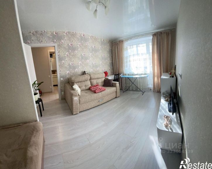 2-комн квартира 3-й кв-л, 11,  д. 11