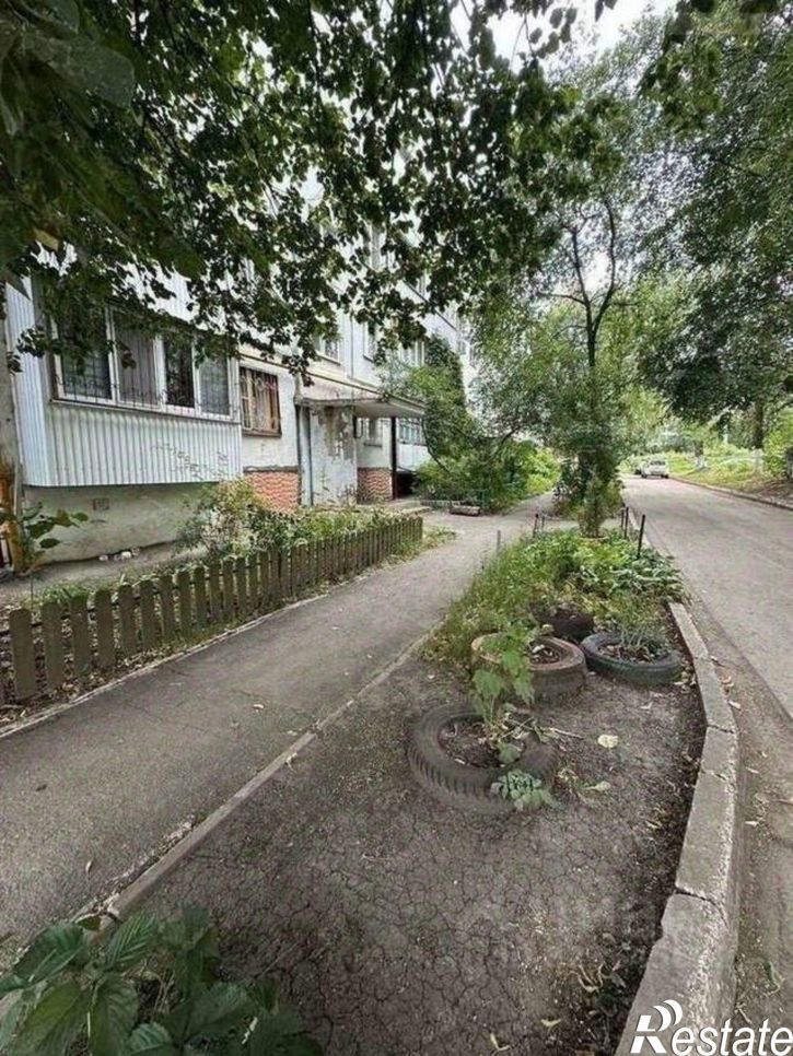 2-комн квартира Алма-Атинская улица, 104,  д. 104