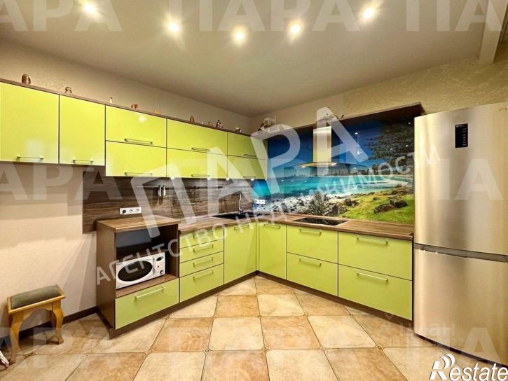 2-комн квартира ул Советской Армии, 181 6Б,  д. 181 6Б,  к. 6Б