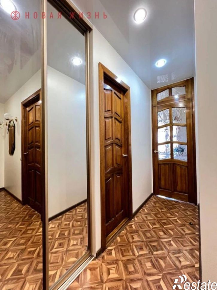 3-комн квартира улица Волгина, 136,  д. 136