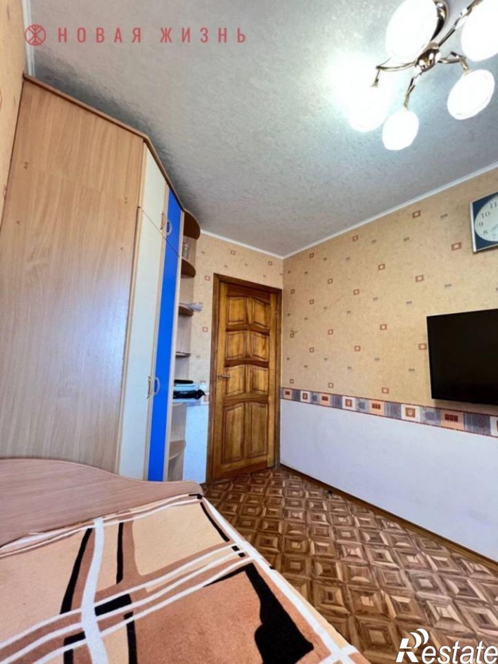 3-комн квартира улица Волгина, 136,  д. 136