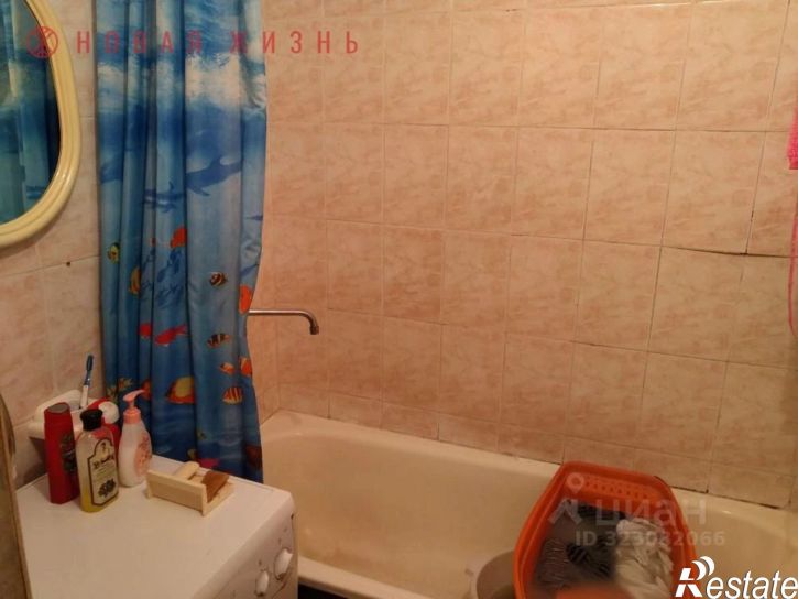 4-комн квартира улица Советской Армии, 127,  д. 127