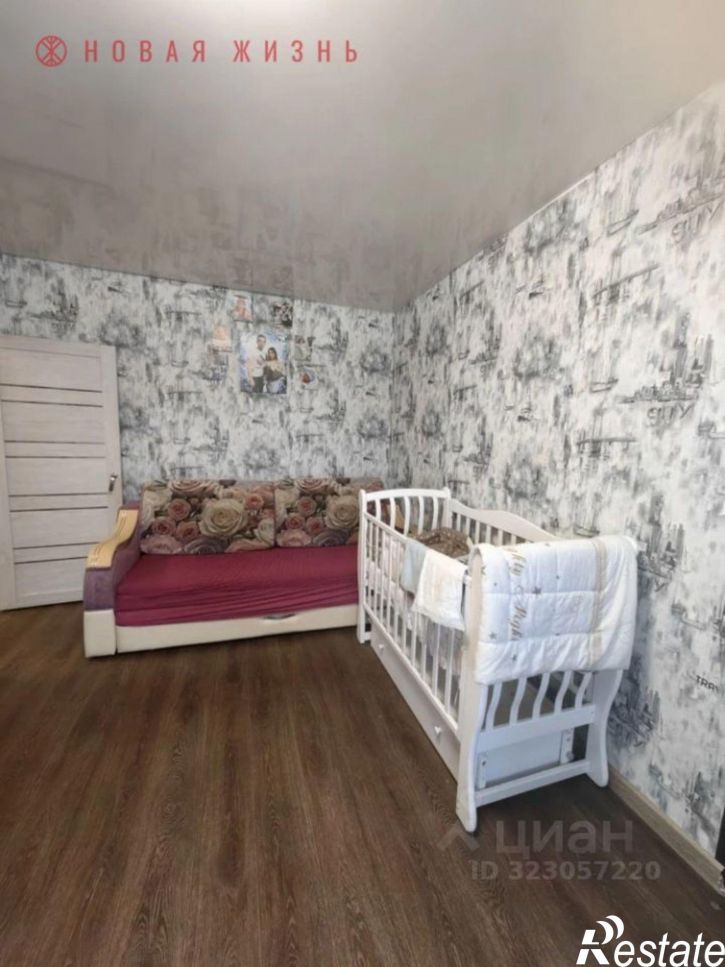 3-комн квартира ул Бакинская, 40,  д. 40