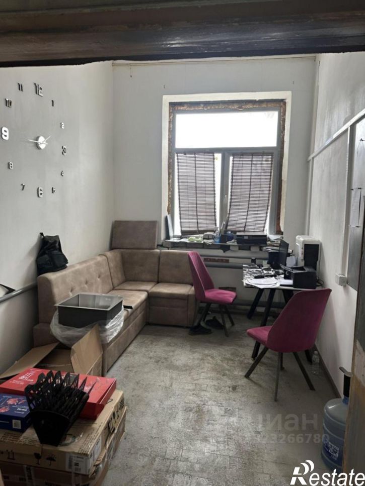 Отдельное здание улица Земеца, 4,  д. 4