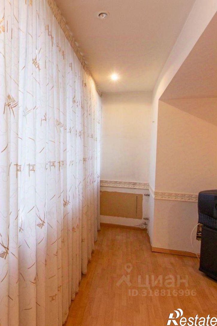 3-комн квартира Арцыбушевская улица, 40,  д. 40