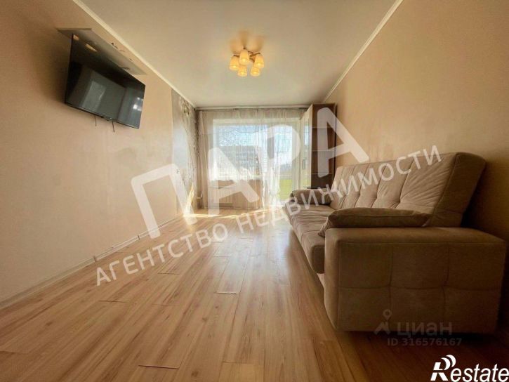 3-комн квартира улица Авроры, 117А,  д. 117А