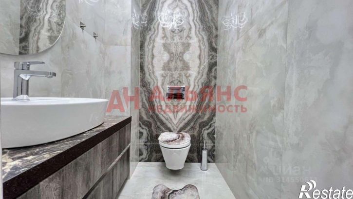 3-комн квартира улица Виталия Талабаева, 2,  д. 2