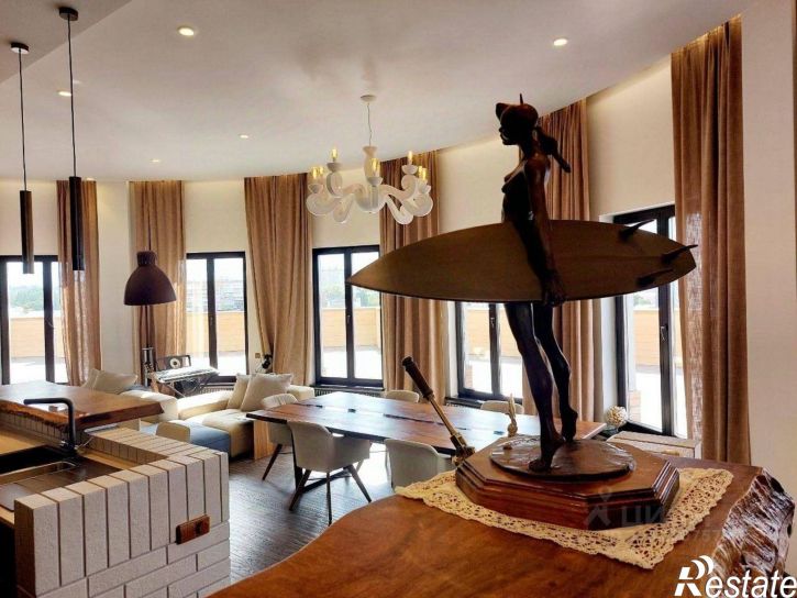 3-комн квартира улица Чкалова, 72,  д. 72