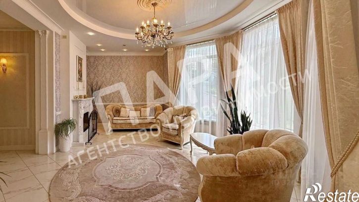 2-комн квартира 7-я линия, 100В,  д. 100В