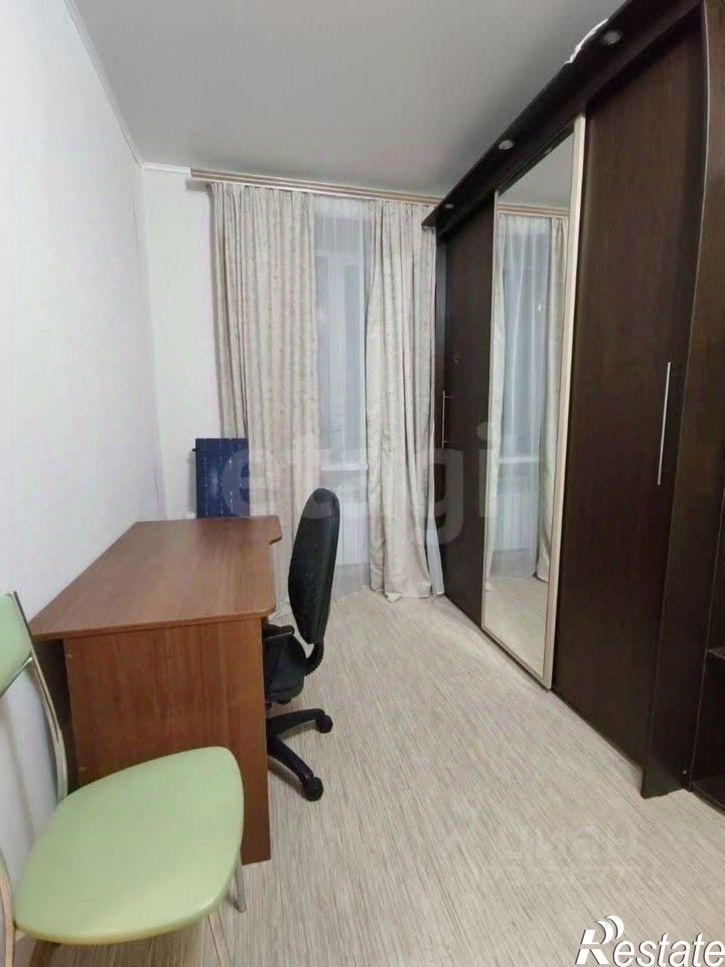 2-комн квартира улица Чкаловский Спуск, 1,  д. 1