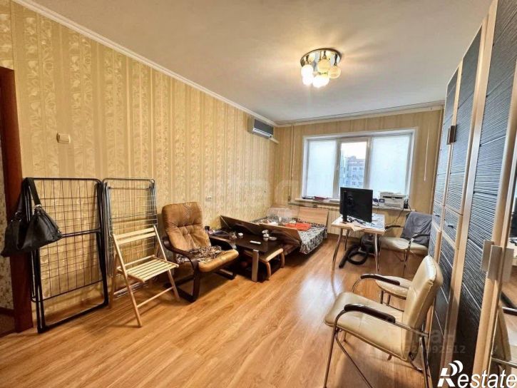 3-комн квартира улица Александра Матросова, 49,  д. 49