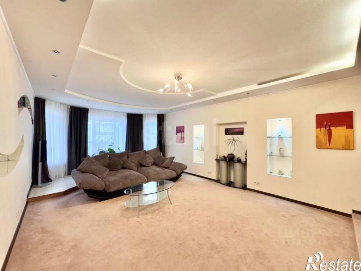 4-комн квартира Садовая улица, 280,  д. 280