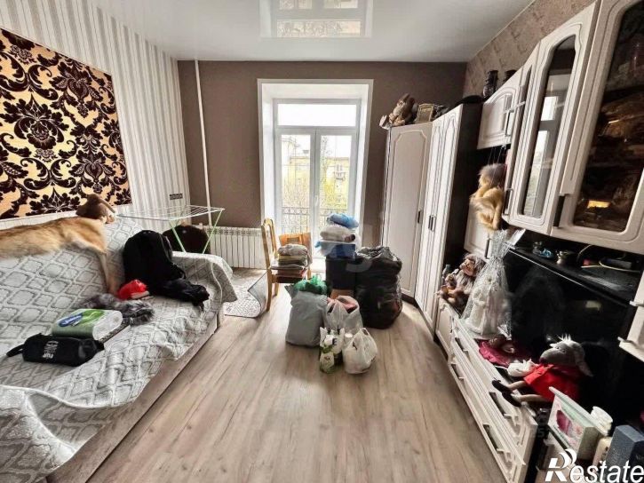 Комната пр-кт Металлургов, 77,  д. 77