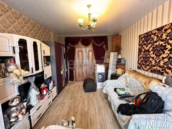 Комната пр-кт Металлургов, 77,  д. 77