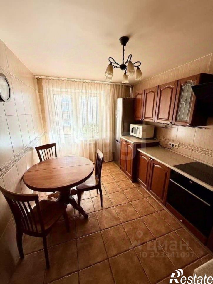 2-комн квартира ул Демократическая, 37,  д. 37