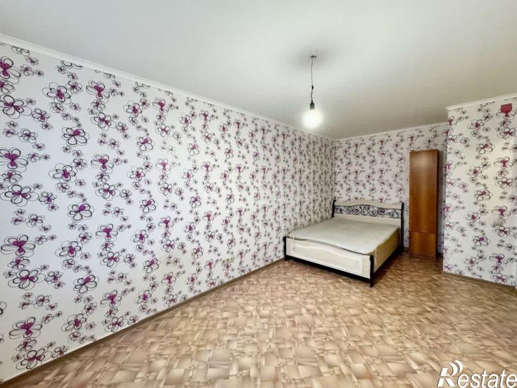 1-комн квартира улица Евгения Золотухина, 11,  д. 11