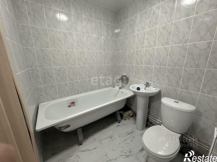 1-комн квартира 1-й кв-л, 74,  д. 74