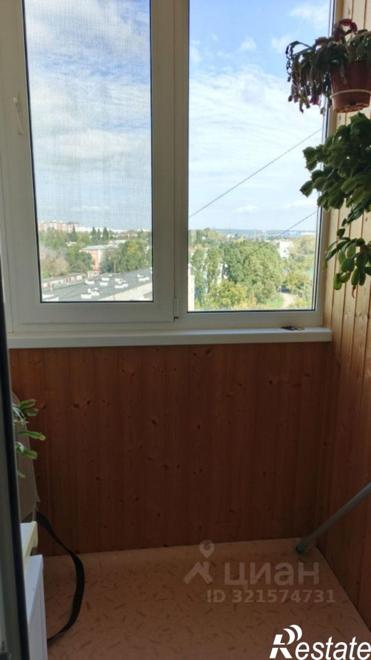 3-комн квартира 11-й кв-л, 1,  д. 1