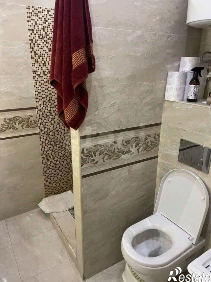 2-комн квартира просека 5-я, 131,  д. 131