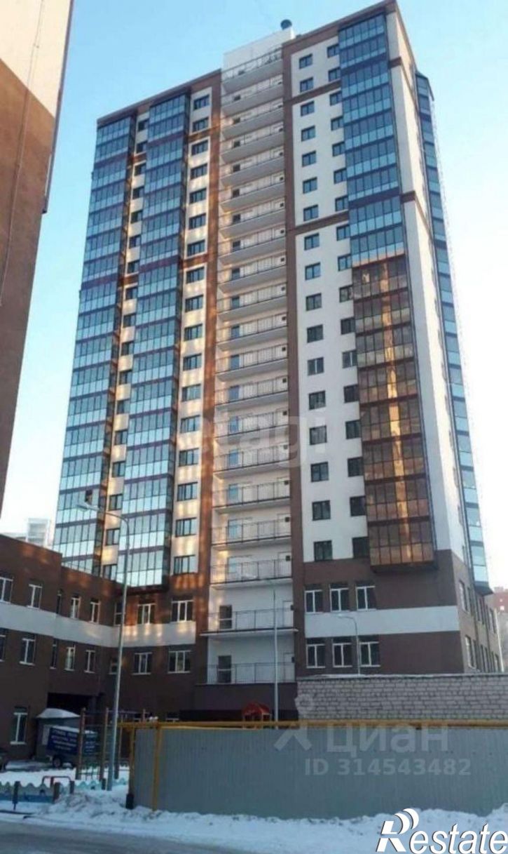 3-комн квартира улица Буянова, 120,  д. 120