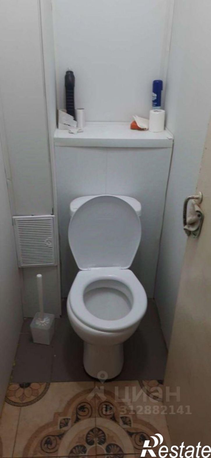 Комната 15-й кв-л, 15,  д. 15