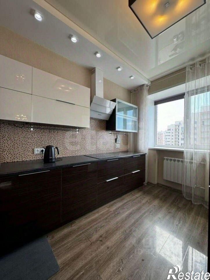 2-комн квартира просека 5-я, 97,  д. 97