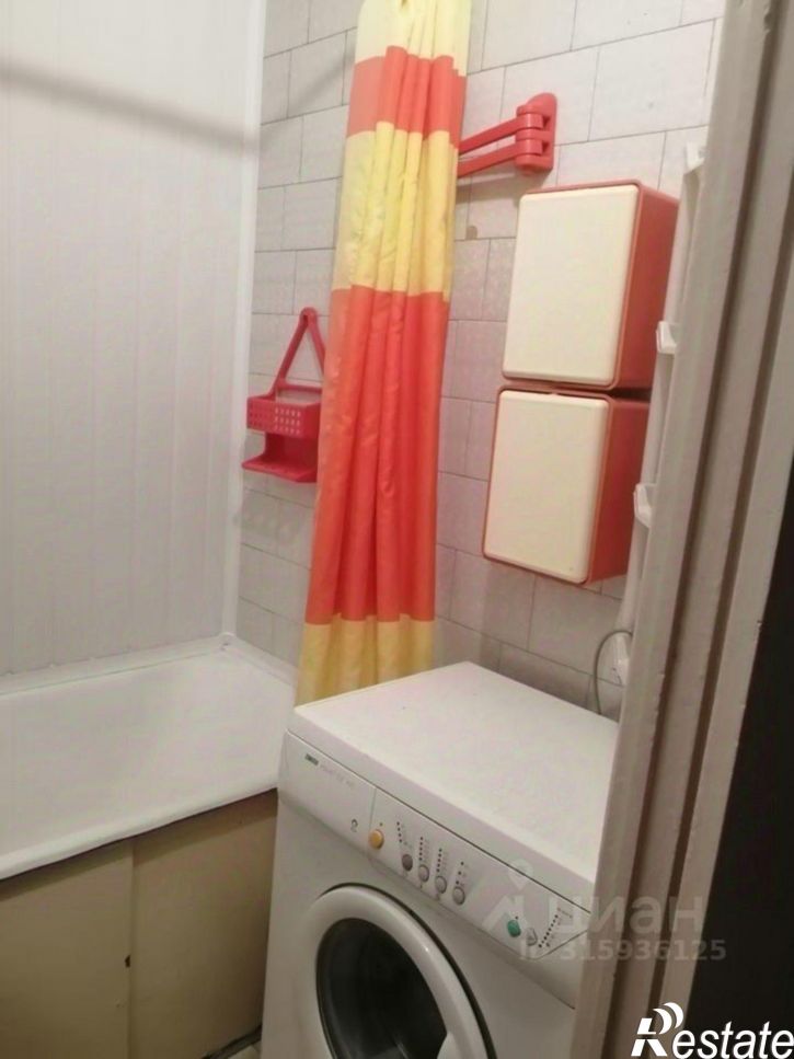 2-комн квартира Крайняя улица, 14,  д. 14