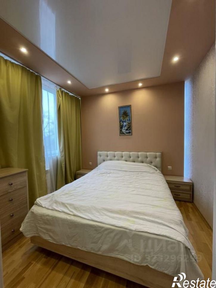 1-комн квартира Ново-Садовая улица, 106М,  д. 106М