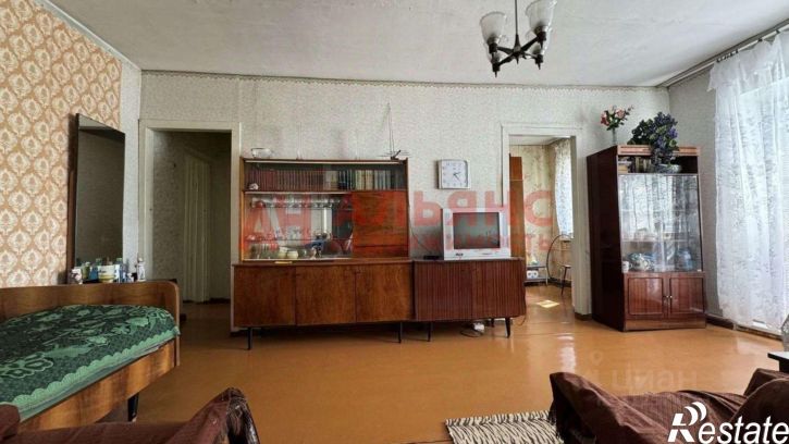 3-комн квартира Утевская улица, 20,  д. 20