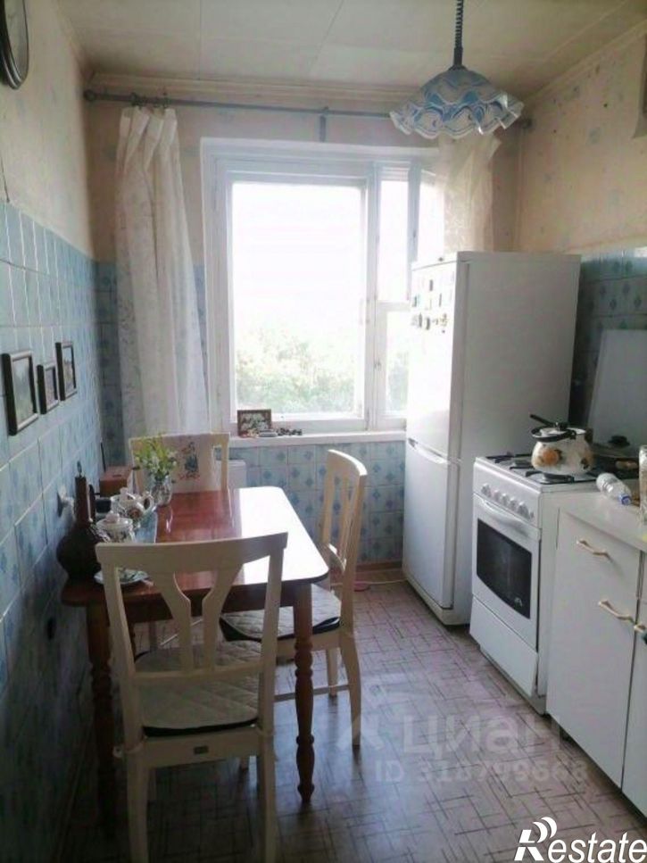 2-комн квартира улица Георгия Димитрова, 81,  д. 81