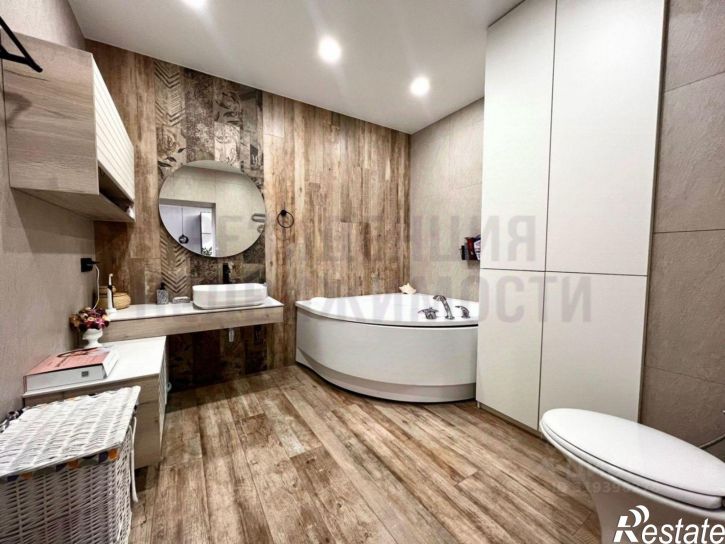 4-комн квартира Конноармейская улица, 17,  д. 17