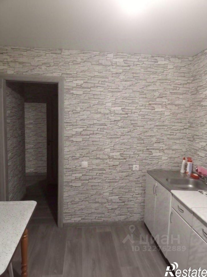 1-комн квартира улица Советской Армии, 98,  д. 98