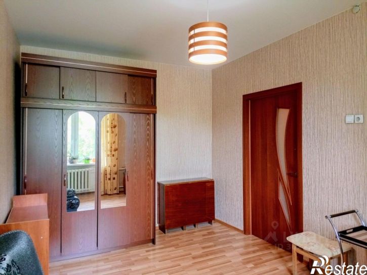 3-комн квартира улица Победы, 98,  д. 98