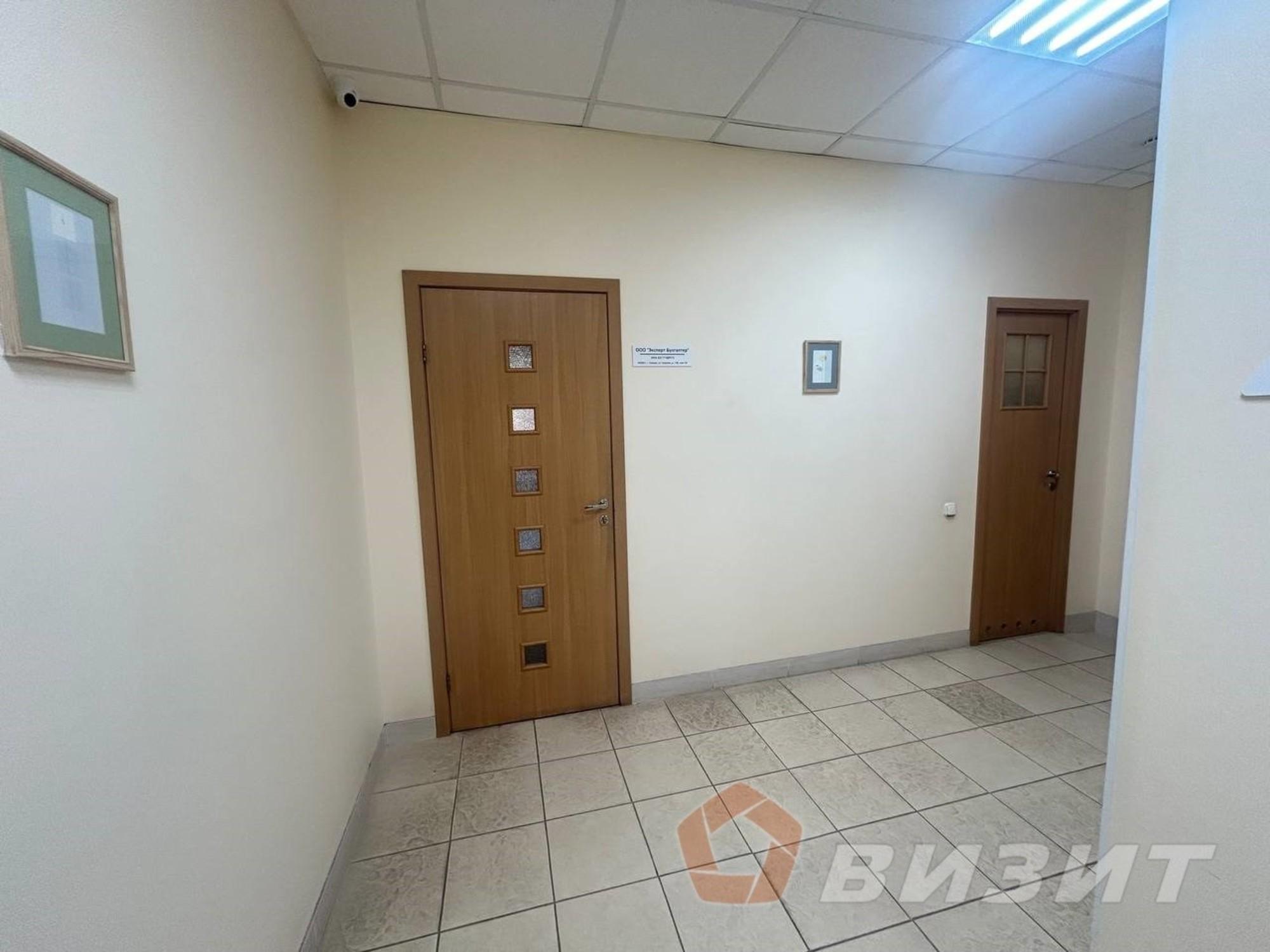 Сдать офис, помещение под офис за 36 000 рублей на Садовая улица, 156