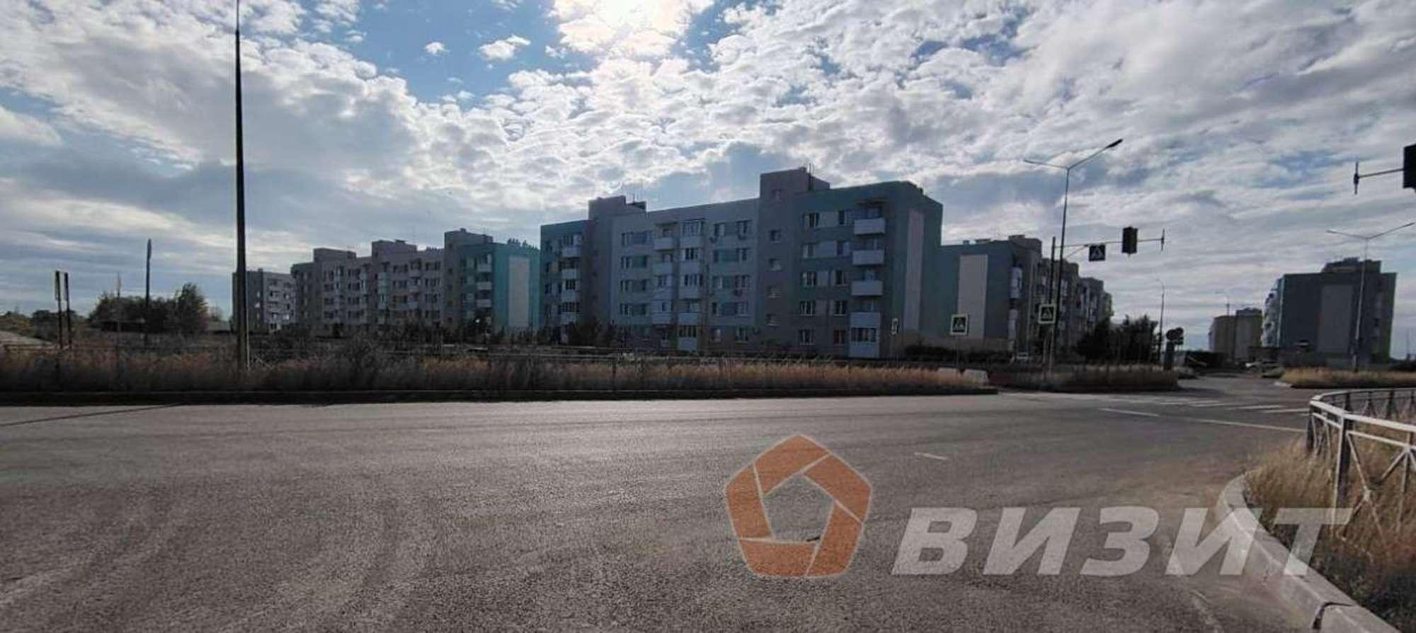 Сдать торговое помещение за 220 000 рублей на Александра Солженицына улица, 2