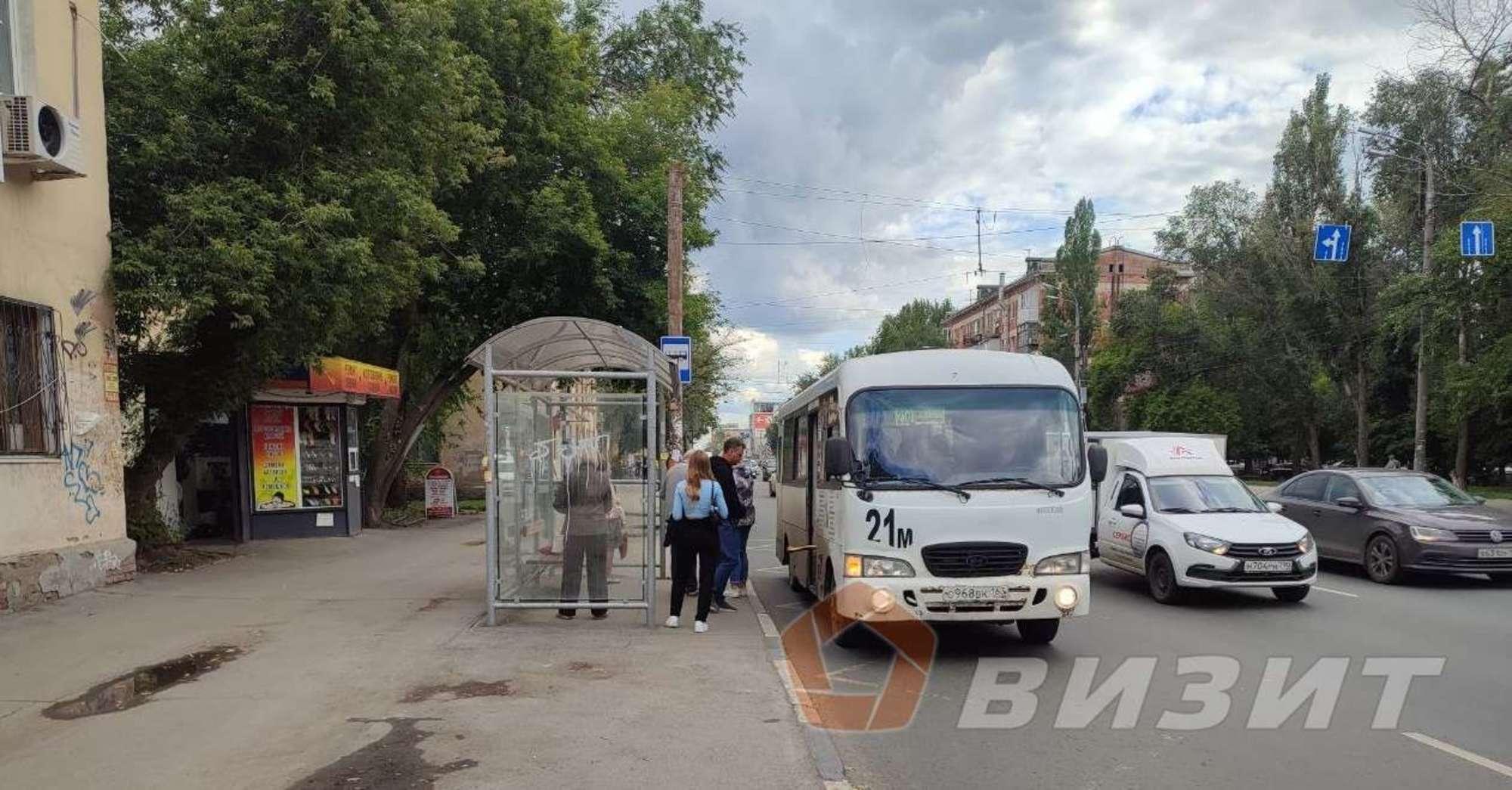 Купить торговое помещение за 8 200 000 рублей на Авроры улица, 165