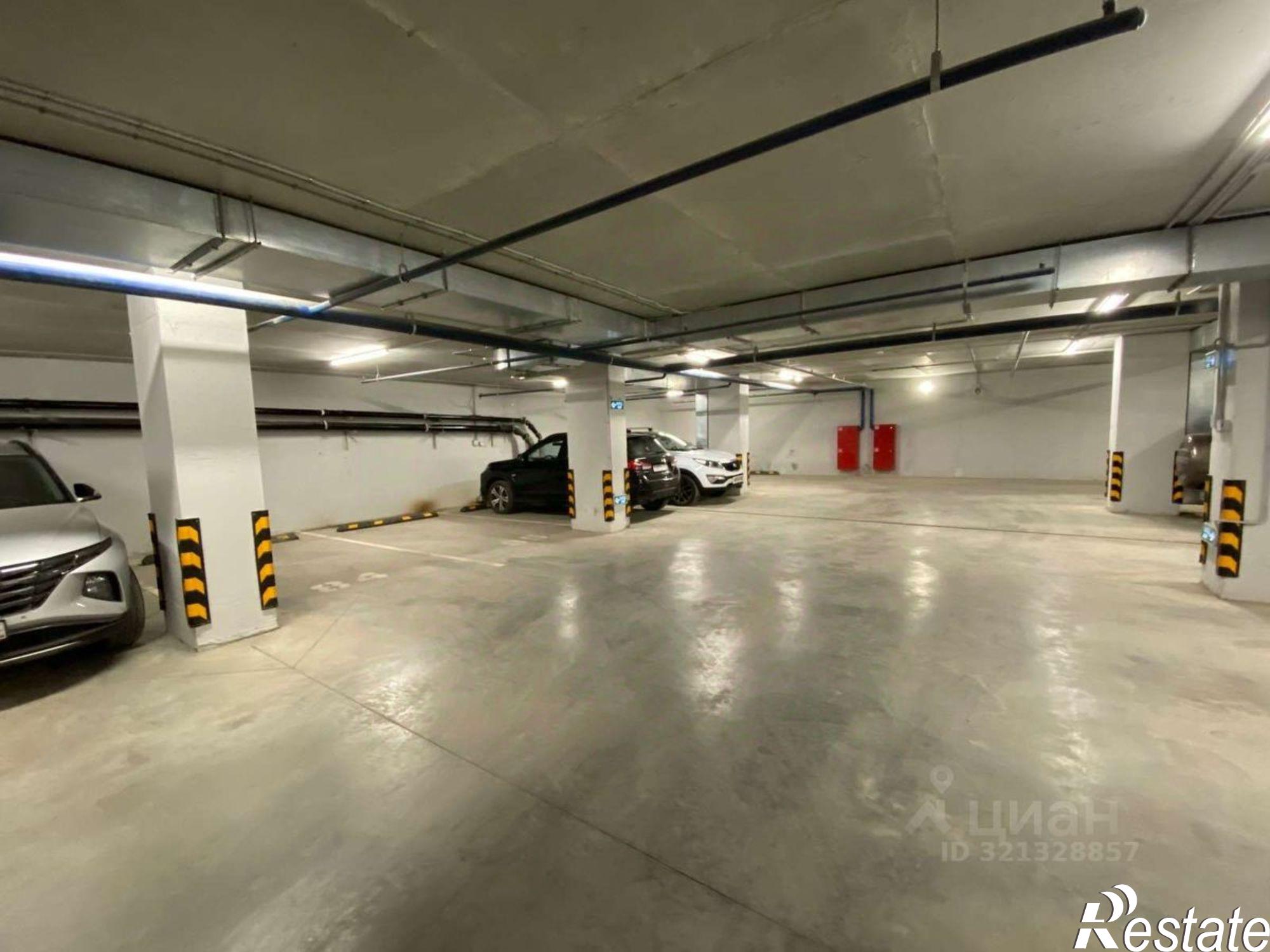 Купить гараж, место в паркинге за 1 747 700 рублей на ул Мичурина, 15В