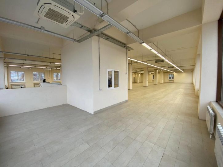 Торговое помещение Дыбенко улица, 94