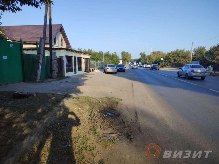 Торговое помещение Чекистов улица, 82