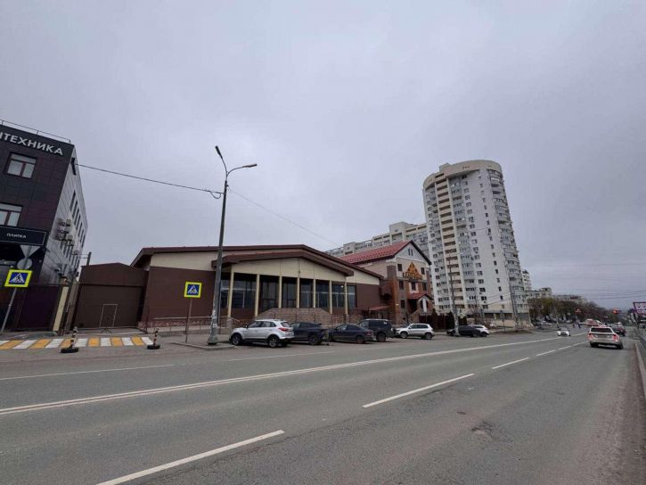 Торговое помещение Дыбенко улица, 104