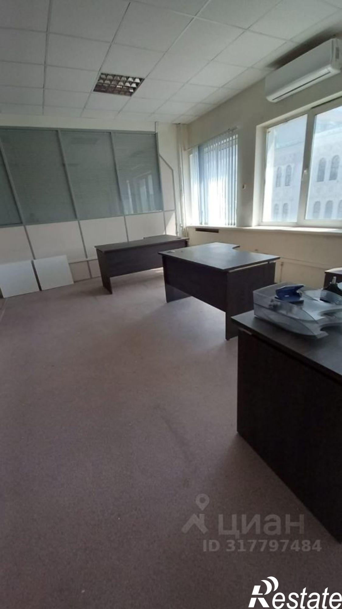 Сдать офис, помещение под офис за 44 801 рублей на Рабочая улица, 15