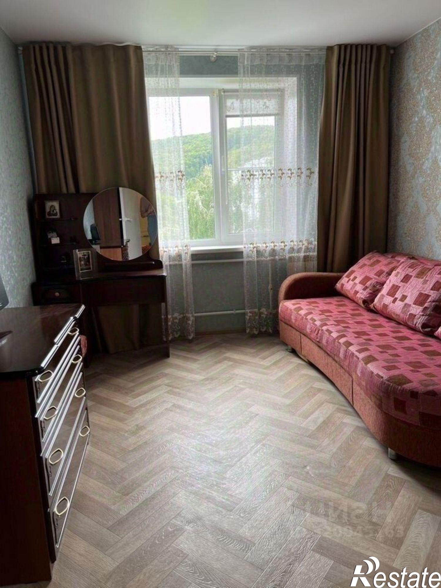 Сдать квартиру за 36 000 рублей на Батайская улица, 1