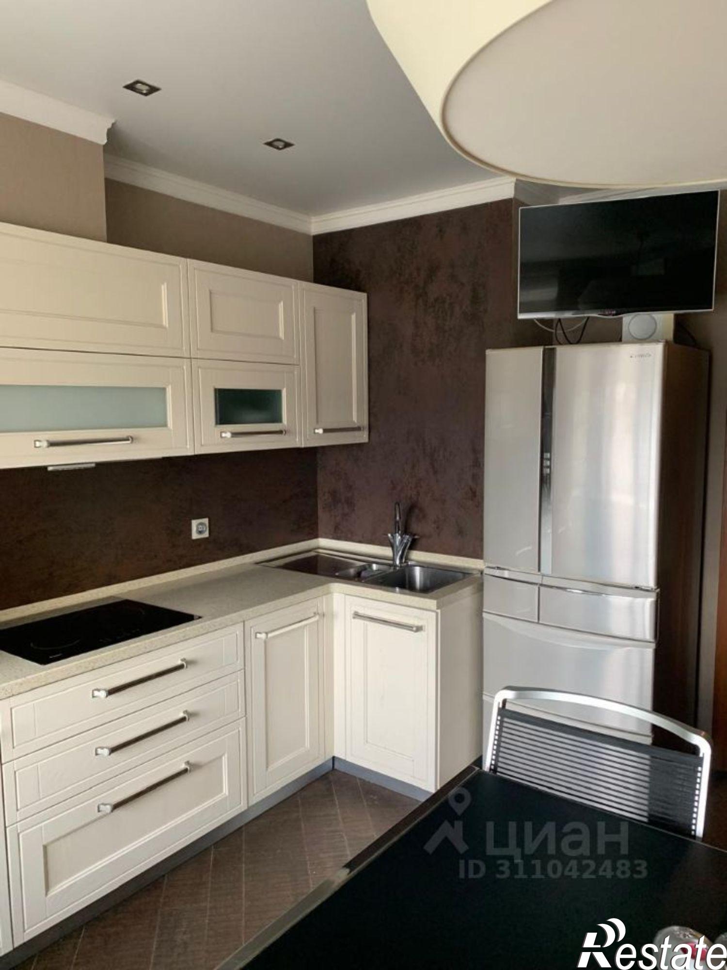 Сдать квартиру за 140 000 рублей на ул Садовая, 337