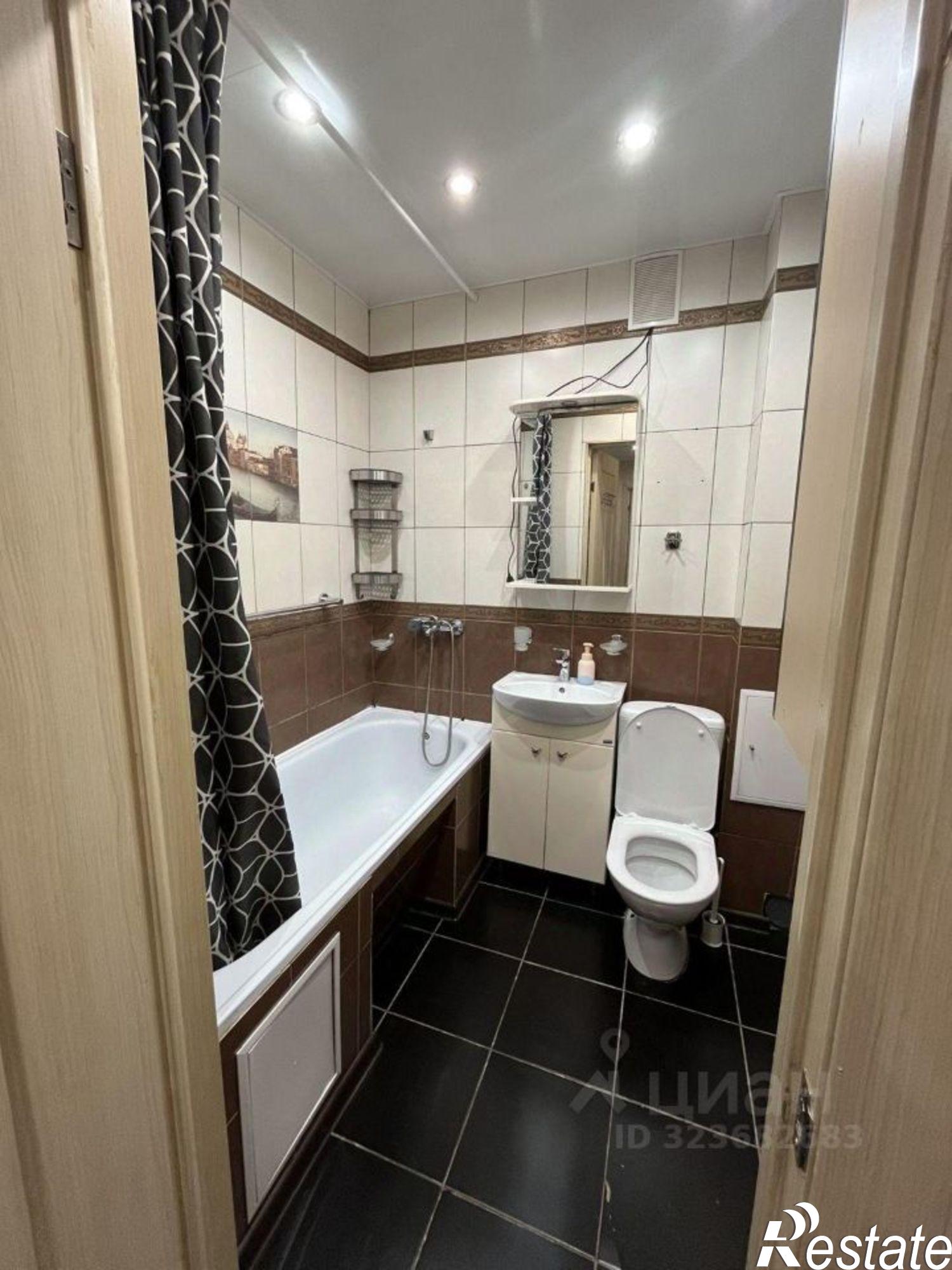 Сдать квартиру за 24 200 рублей на ул Виталия Жалнина, 4