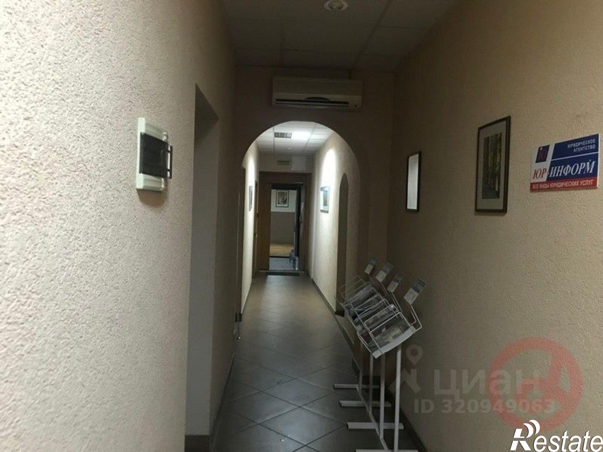 Сдать офис, помещение под офис за 15 300 рублей на ул Часовая, 6