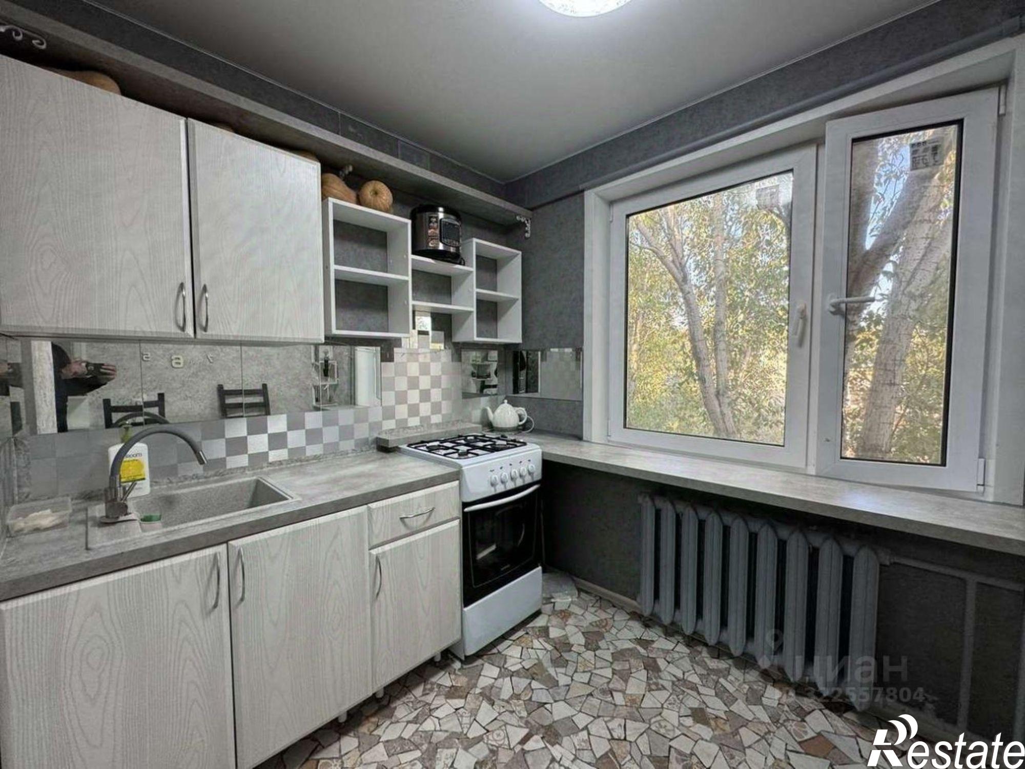 Купить квартиру за 2 600 000 рублей на Ново-Молодежный пер, 18