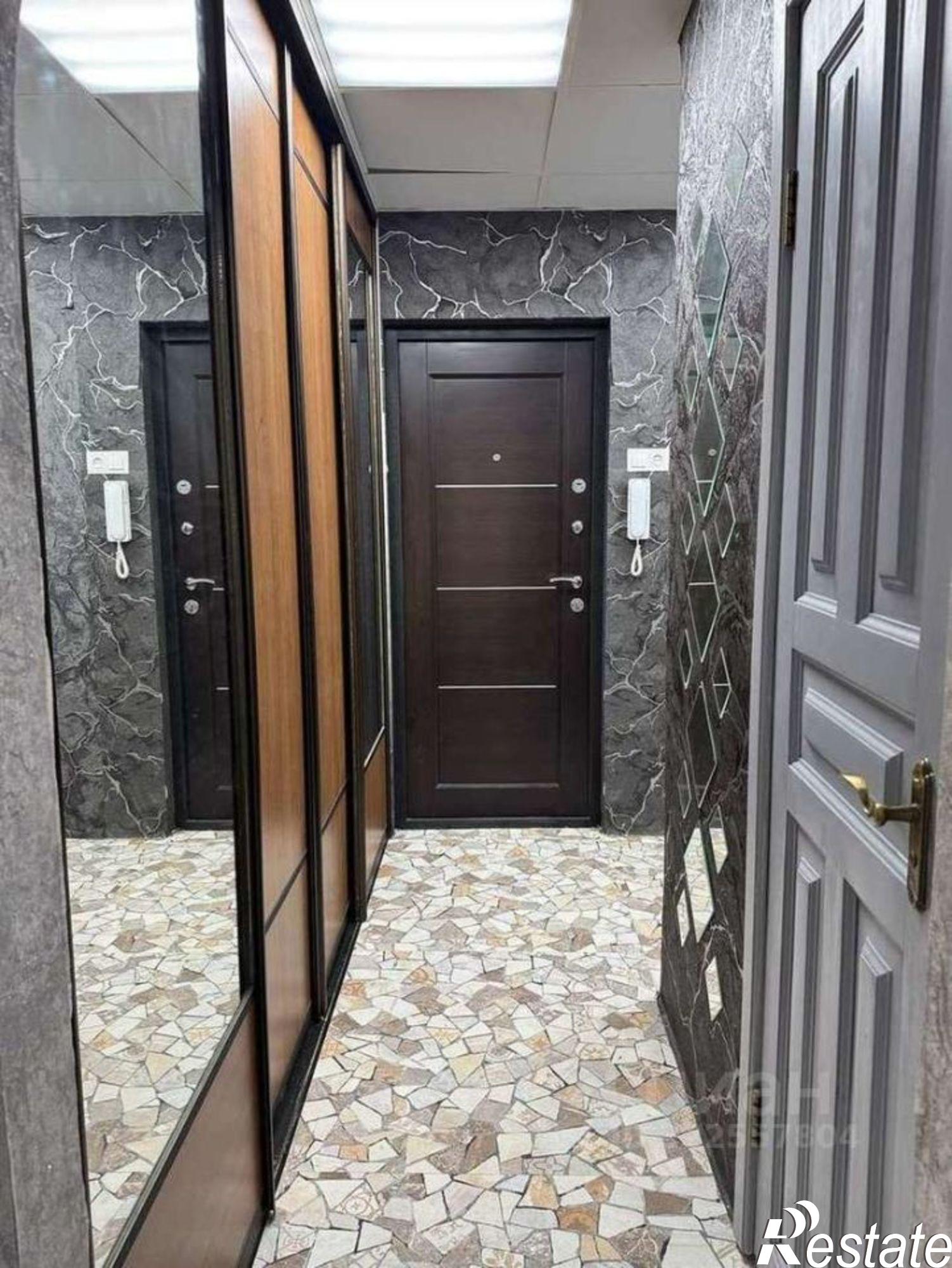 Купить квартиру за 2 600 000 рублей на Ново-Молодежный пер, 18