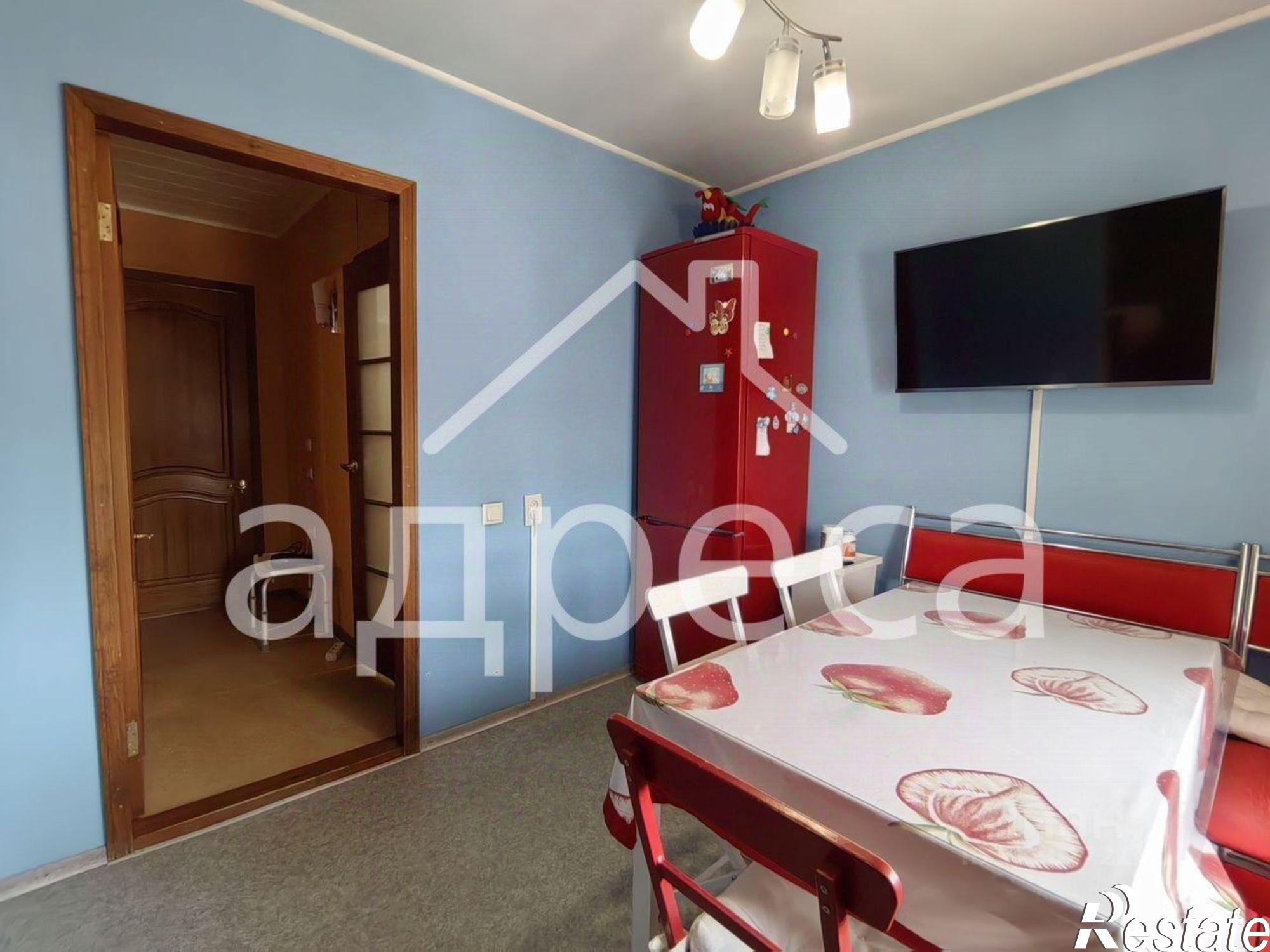 Купить квартиру за 8 800 000 рублей на Днепровская улица, 4