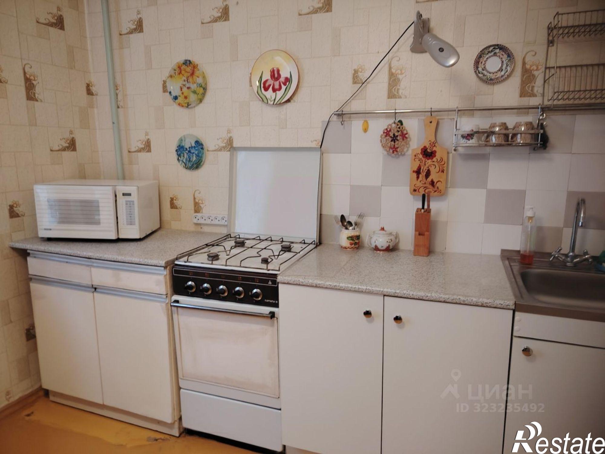 Купить квартиру за 3 730 000 рублей на улица Парижской Коммуны, 13