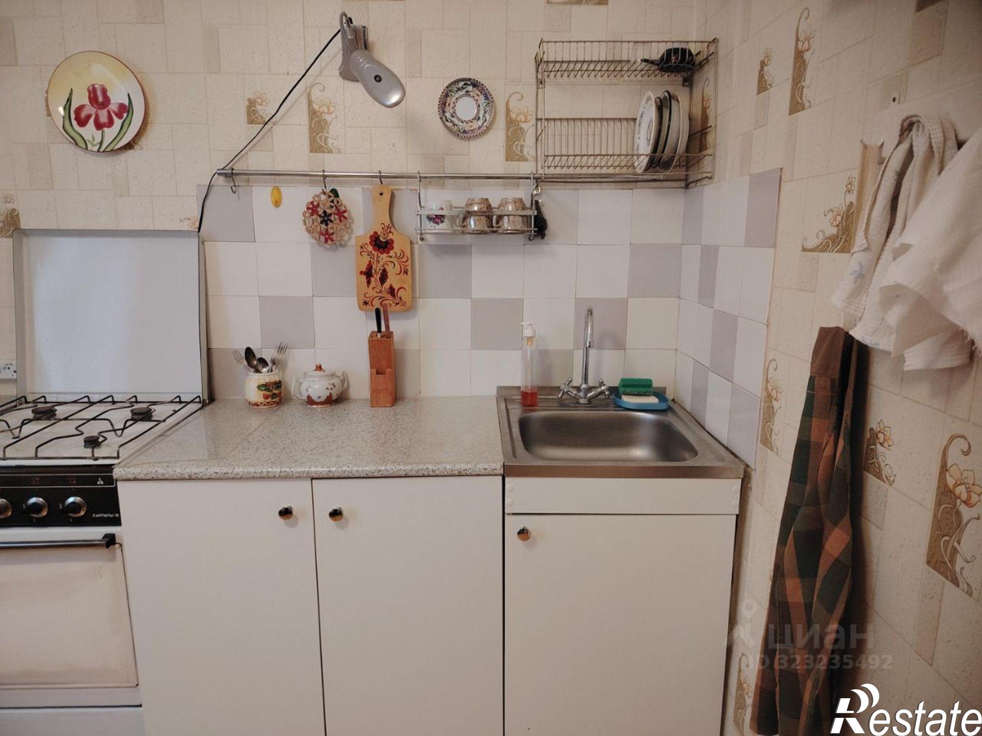 Купить квартиру за 3 730 000 рублей на улица Парижской Коммуны, 13